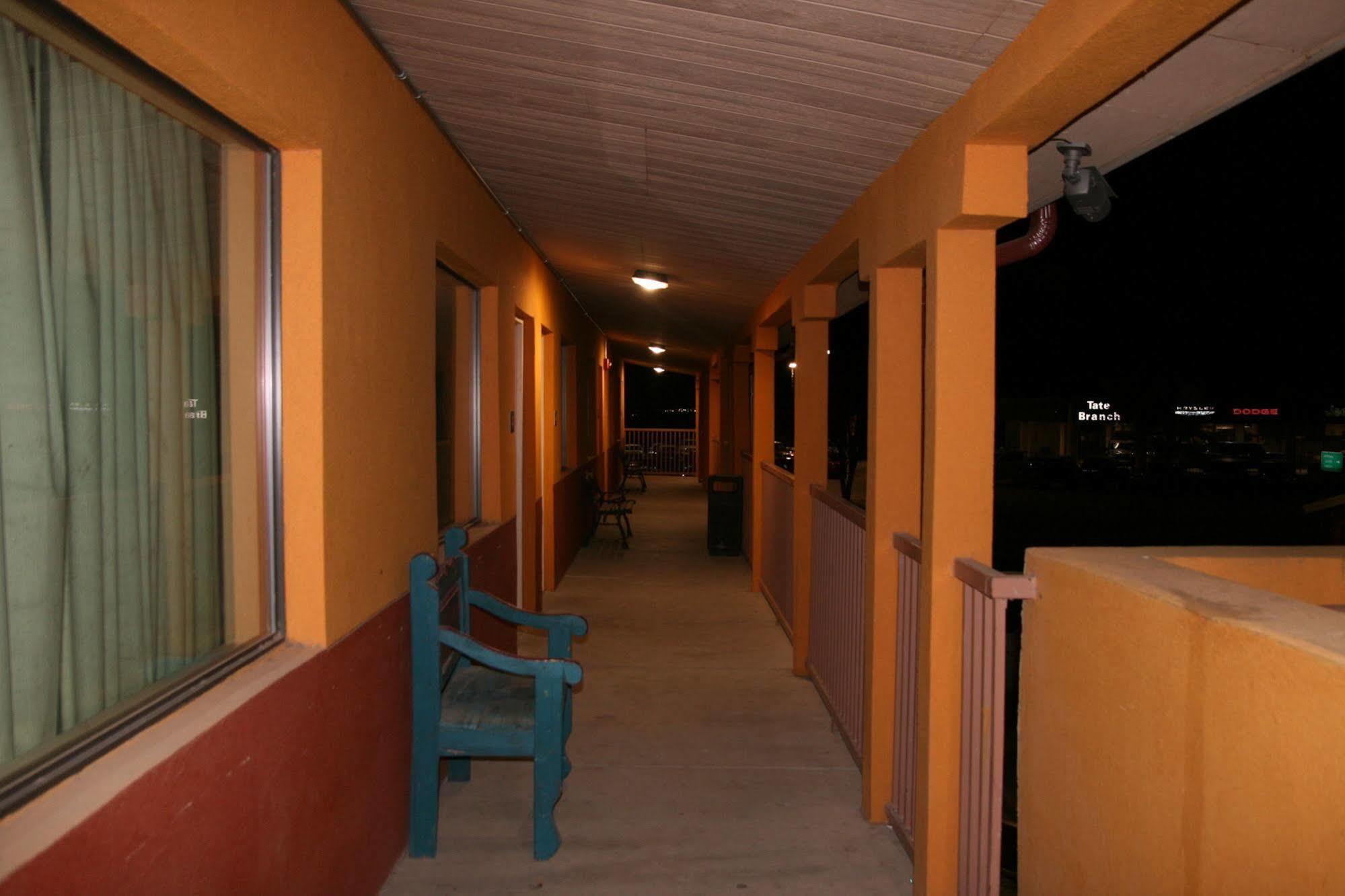 Budget Inn Artesia Exteriör bild